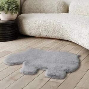 Mon Chateau Faux Fur Rug - Hippo